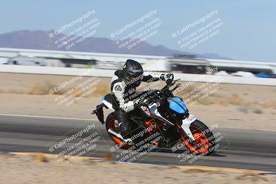 media/Jan-18-2024-Racers Edge (Thu) [[008952c709]]/B Group/Session 2 (Turn 15 Inside)/